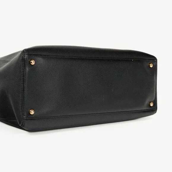 Chanel Cerf Executive Black Leather CC Tote Bag - Picture 5 of 13